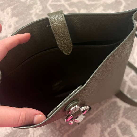 Rebecca Minkoff Megan mini leather bag in olive green - Picture 2 of 6